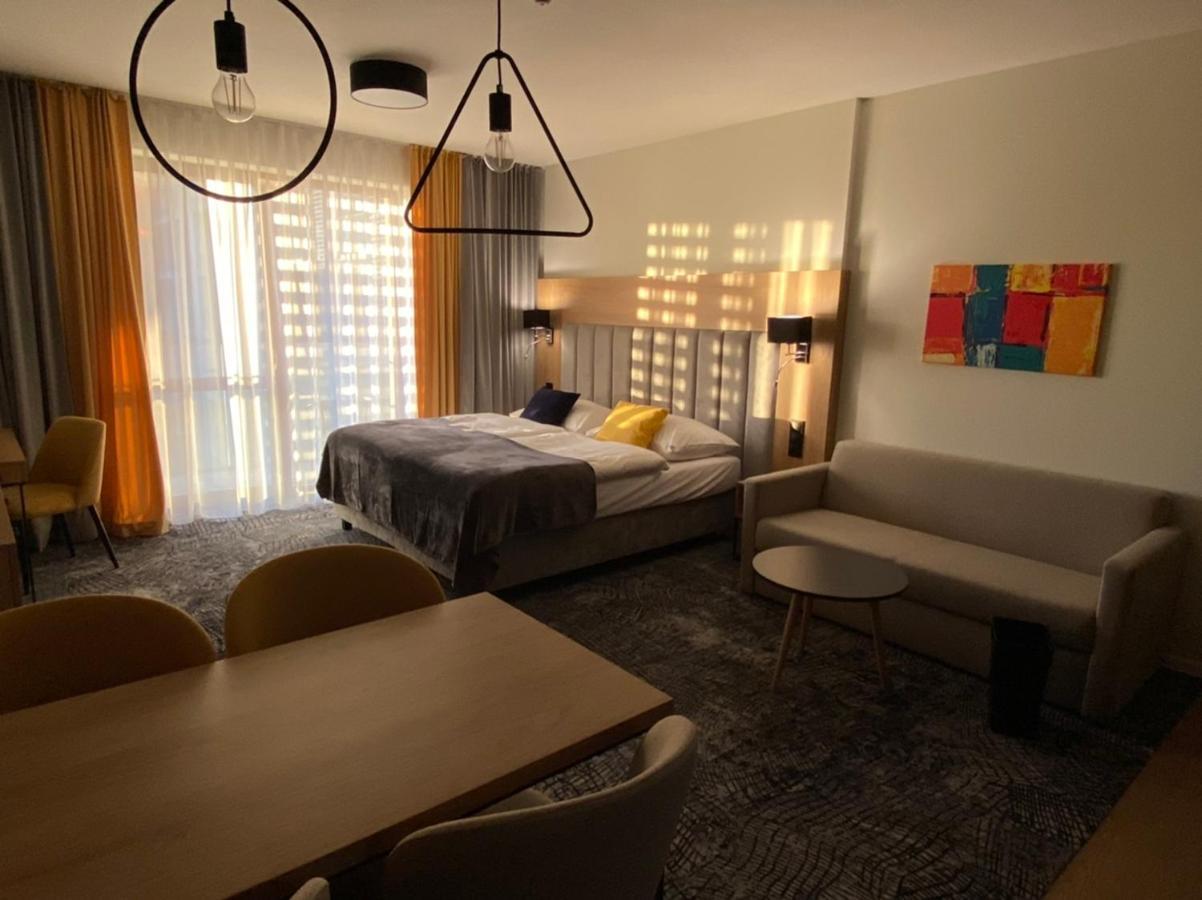 Apartment Family Besenova - Free Swimming Pool Esterno foto