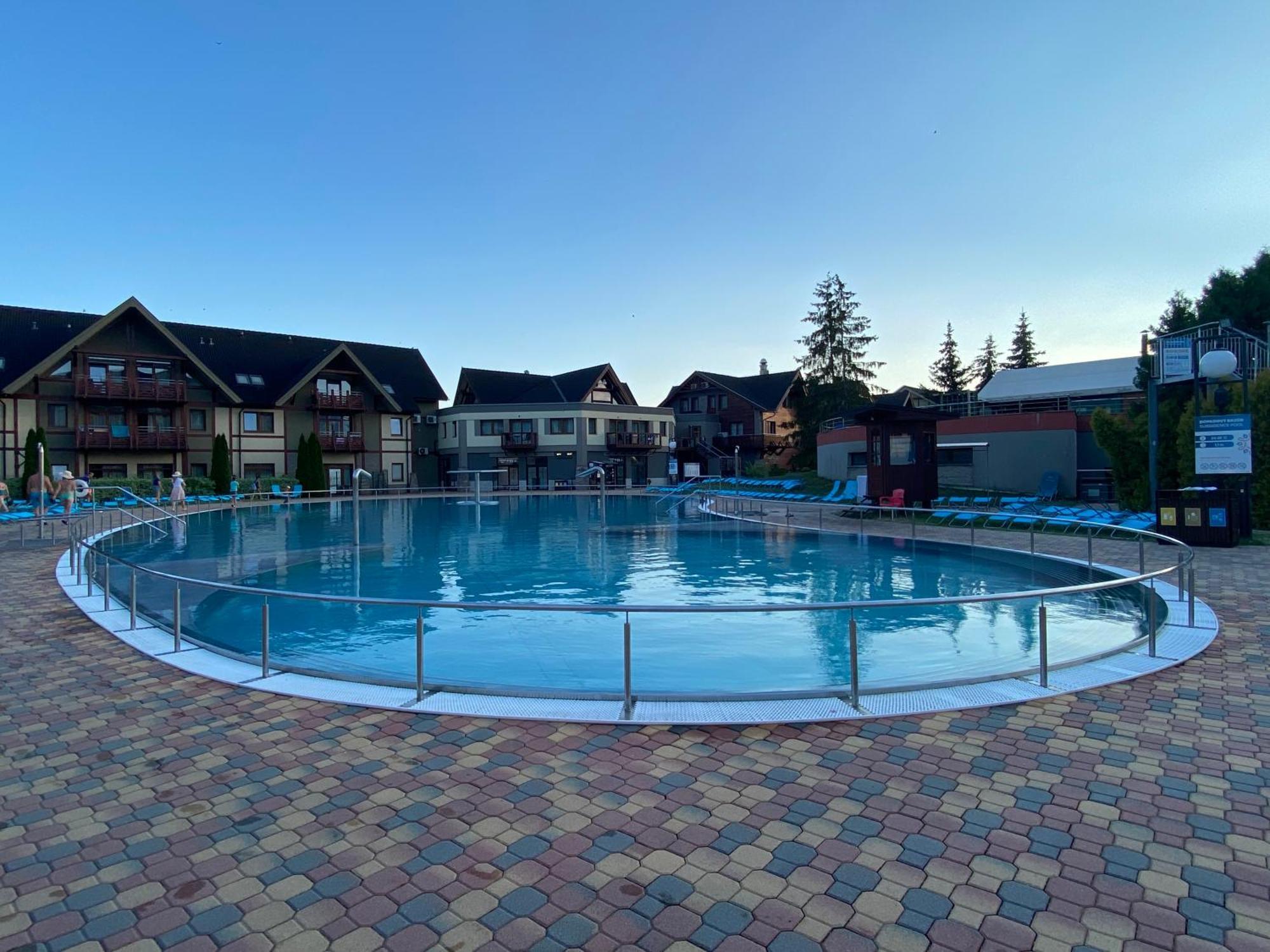 Apartment Family Besenova - Free Swimming Pool Esterno foto